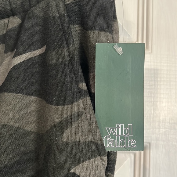 Wild Fable Camo Joggers - Picture 6 of 6